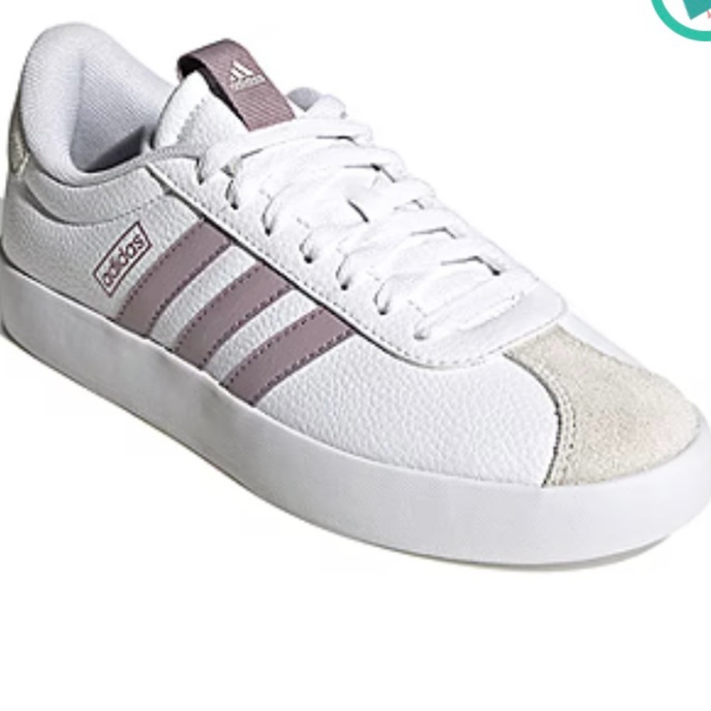 Womens Adidas VL Court 3.0 size 8.5 shoe